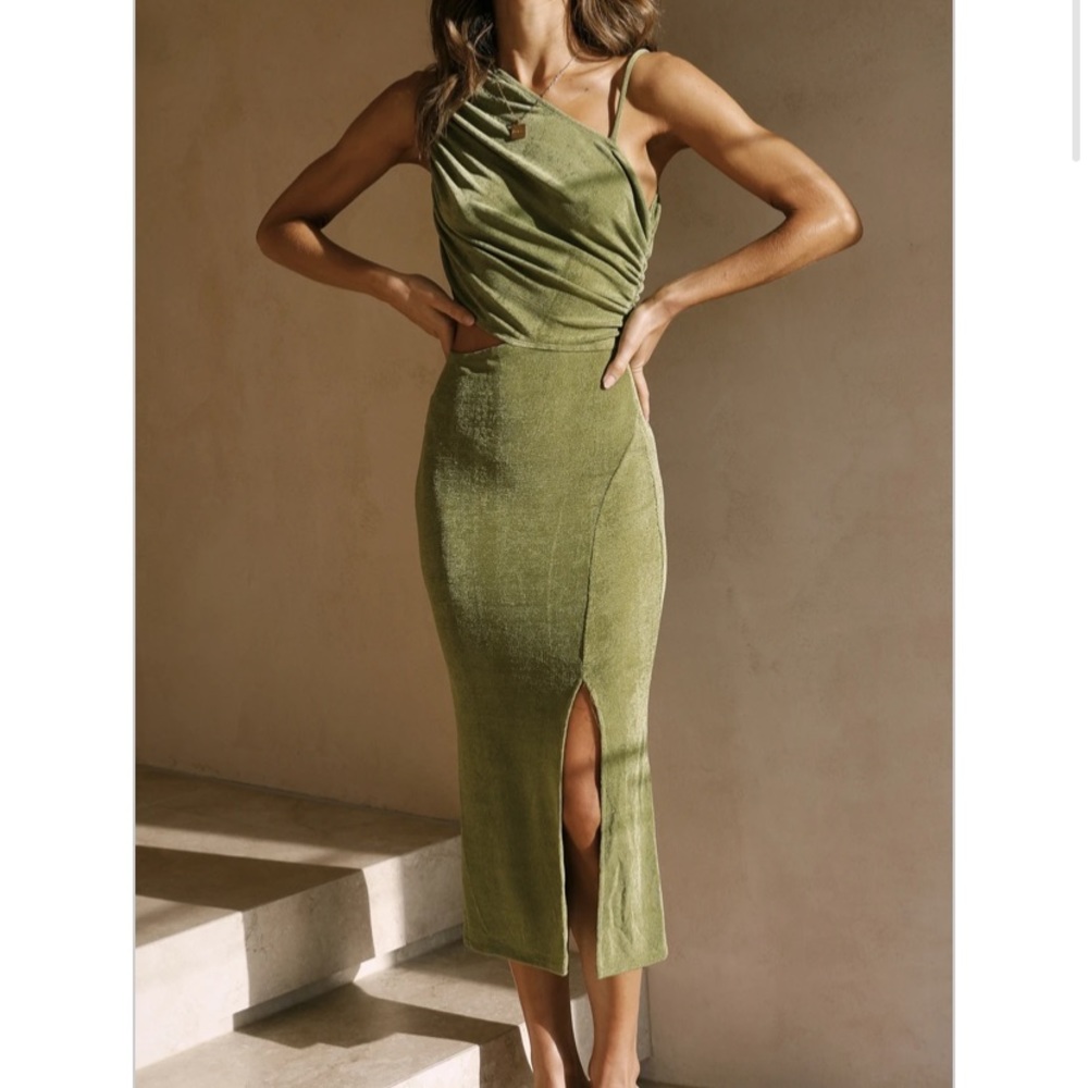 NWT Arlow Olive midi dress size 8 AUS/ SM US